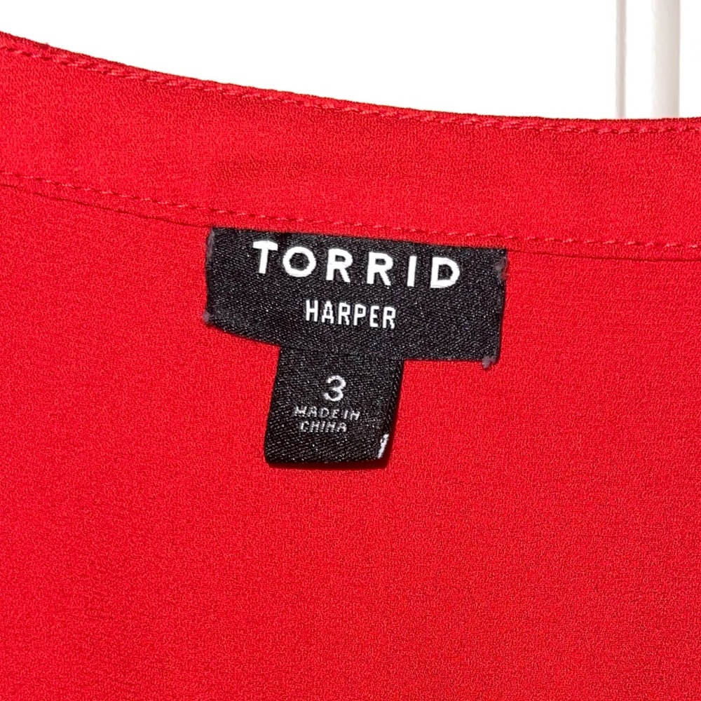 Red Tunic - Picture 3 of 3